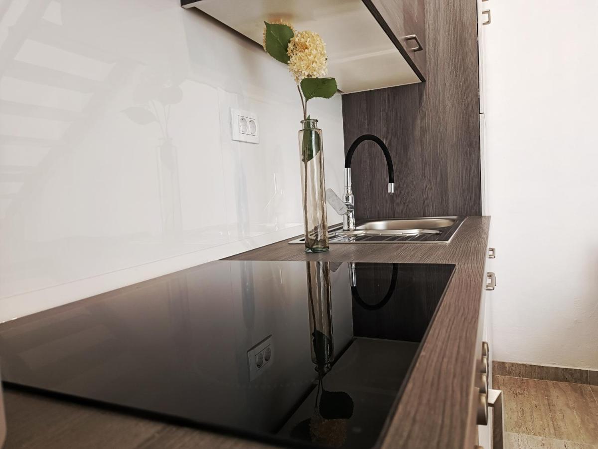 Apartman Gallery Freya Zadar Buitenkant foto