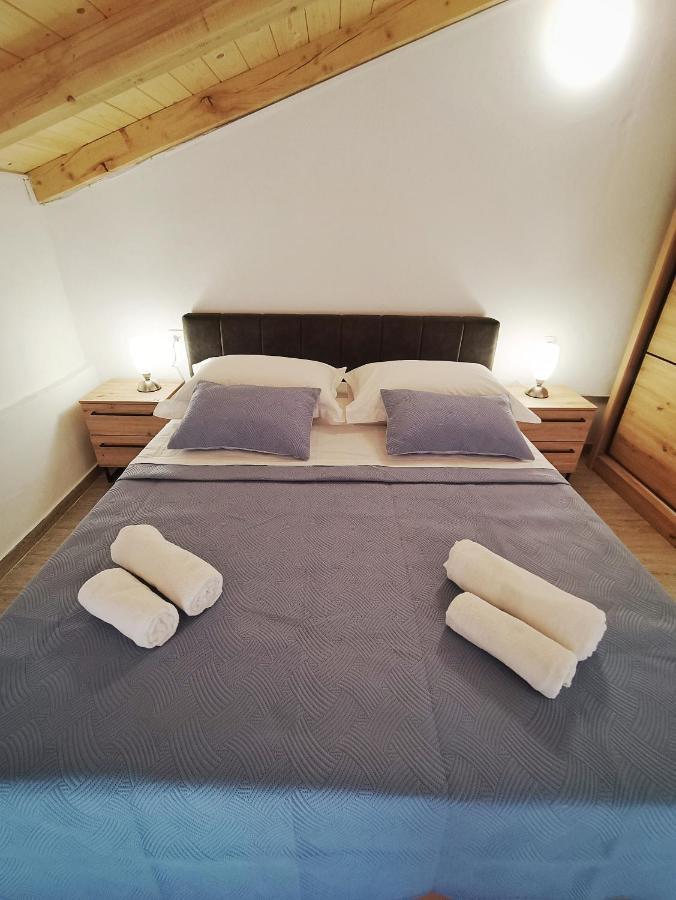 Apartman Gallery Freya Zadar Buitenkant foto