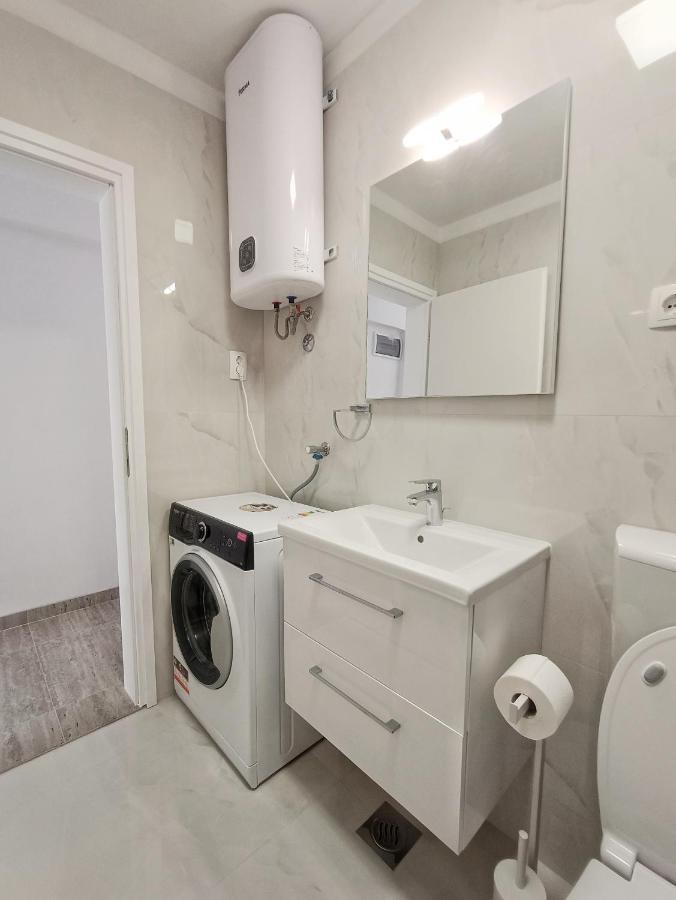 Apartman Gallery Freya Zadar Buitenkant foto